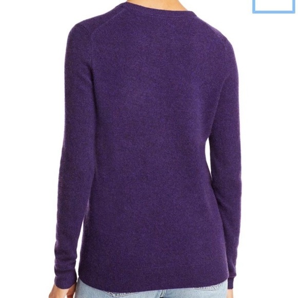 Classic C by Bloomingdale's Cashmere Crewneck Sweater 100% Cashmere Dark Purple - Picture 7 of 8